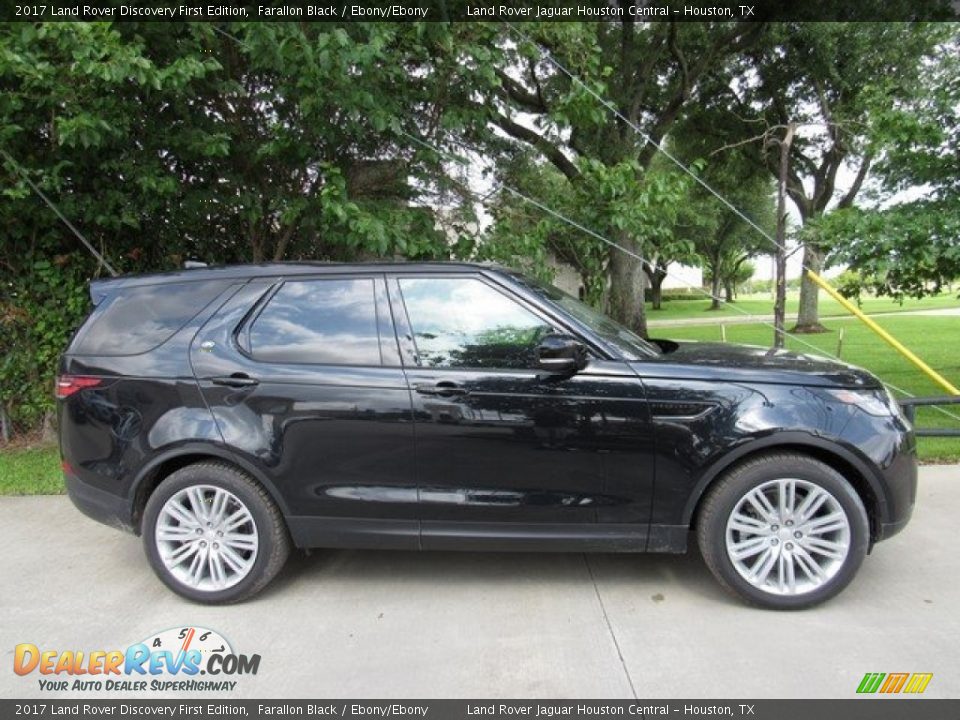 Farallon Black 2017 Land Rover Discovery First Edition Photo #6