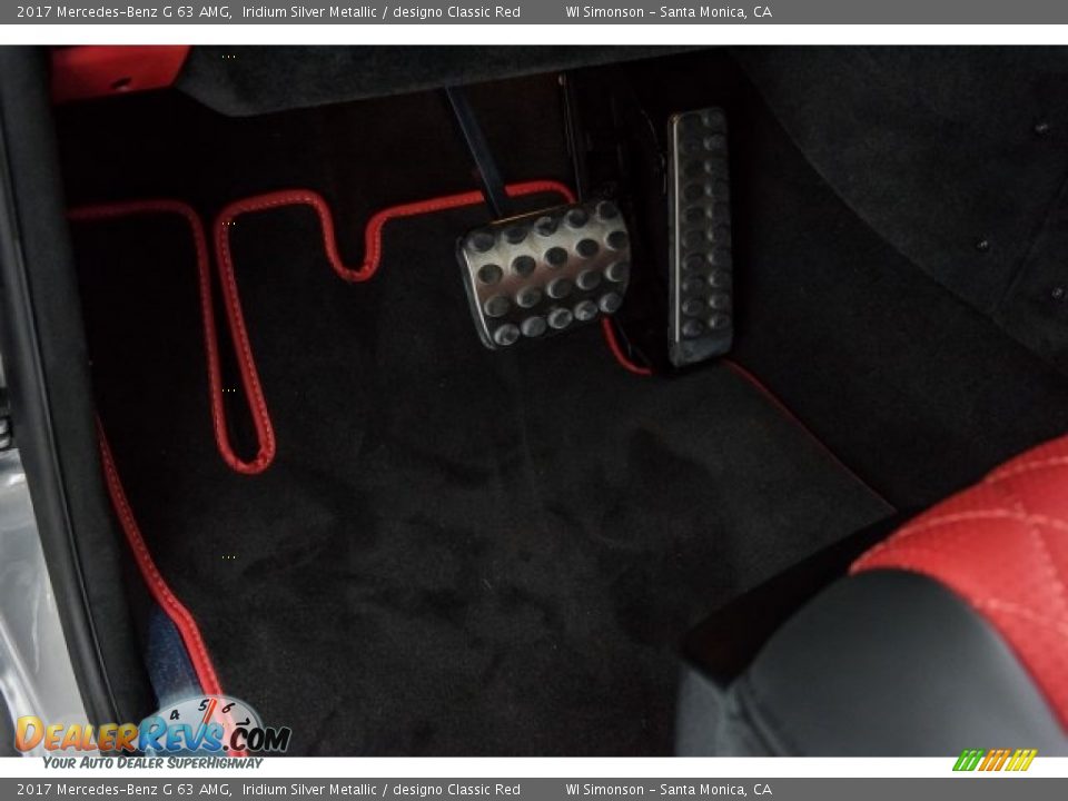 2017 Mercedes-Benz G 63 AMG Iridium Silver Metallic / designo Classic Red Photo #23