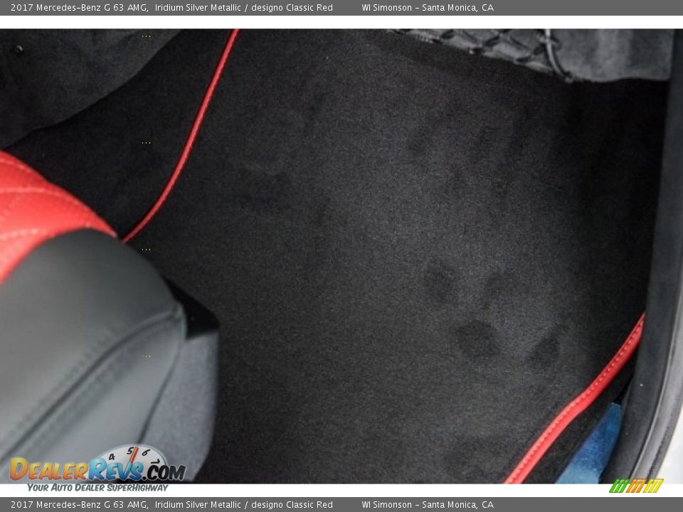 2017 Mercedes-Benz G 63 AMG Iridium Silver Metallic / designo Classic Red Photo #28