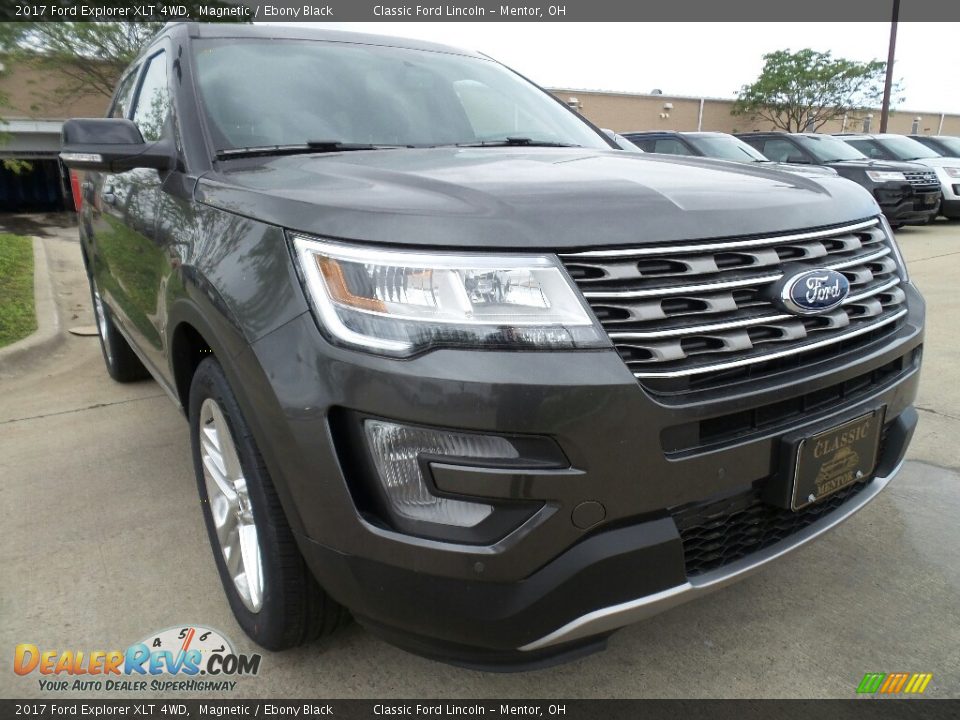 2017 Ford Explorer XLT 4WD Magnetic / Ebony Black Photo #1