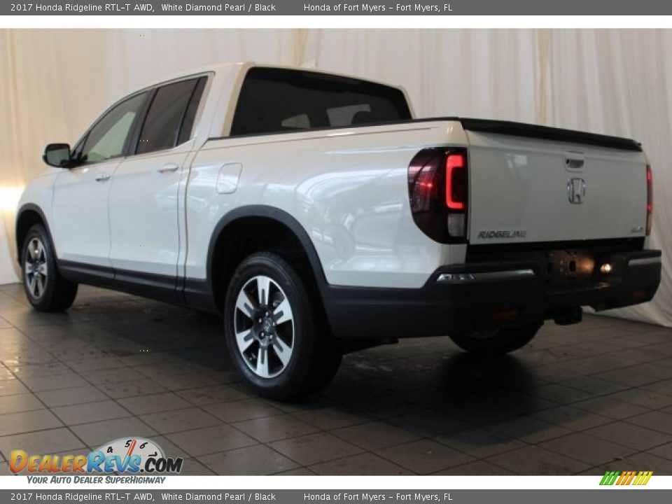 2017 Honda Ridgeline RTL-T AWD White Diamond Pearl / Black Photo #5