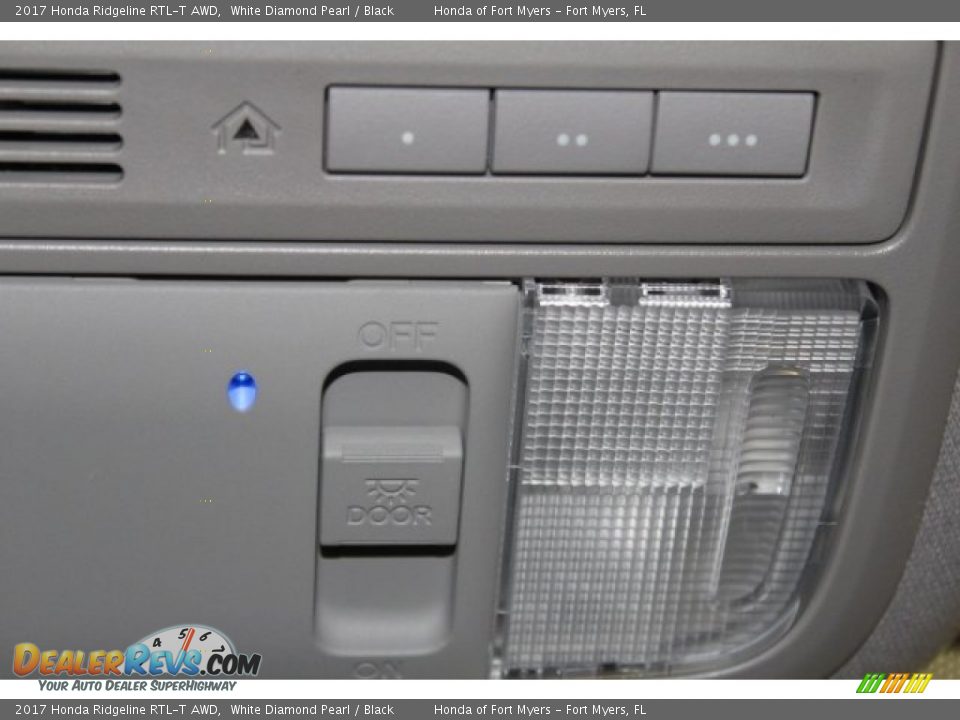 2017 Honda Ridgeline RTL-T AWD White Diamond Pearl / Black Photo #28