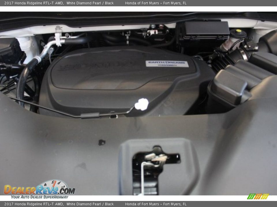 2017 Honda Ridgeline RTL-T AWD White Diamond Pearl / Black Photo #32