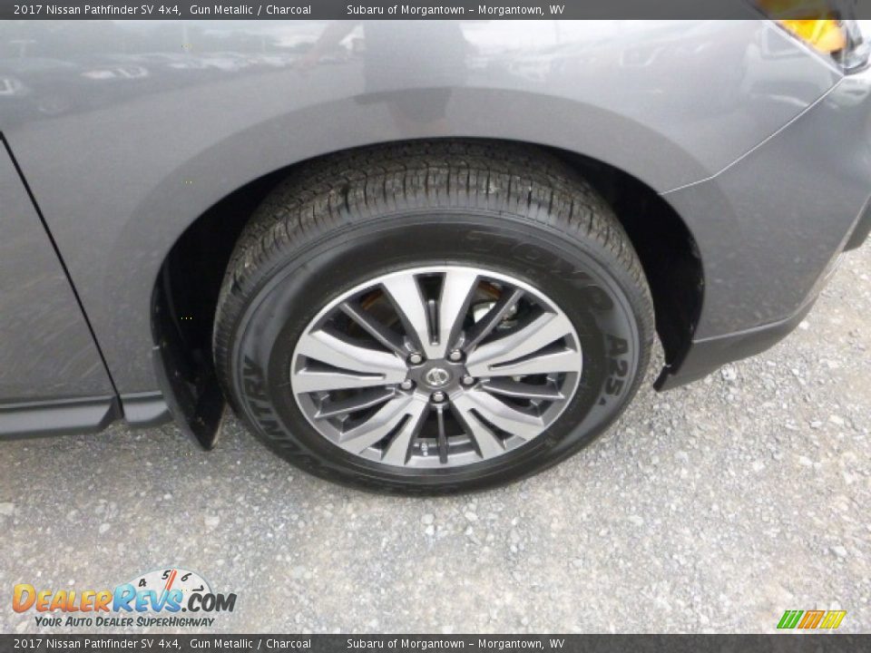 2017 Nissan Pathfinder SV 4x4 Gun Metallic / Charcoal Photo #2
