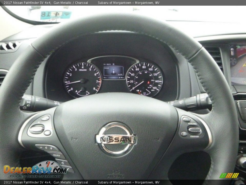 2017 Nissan Pathfinder SV 4x4 Gun Metallic / Charcoal Photo #20