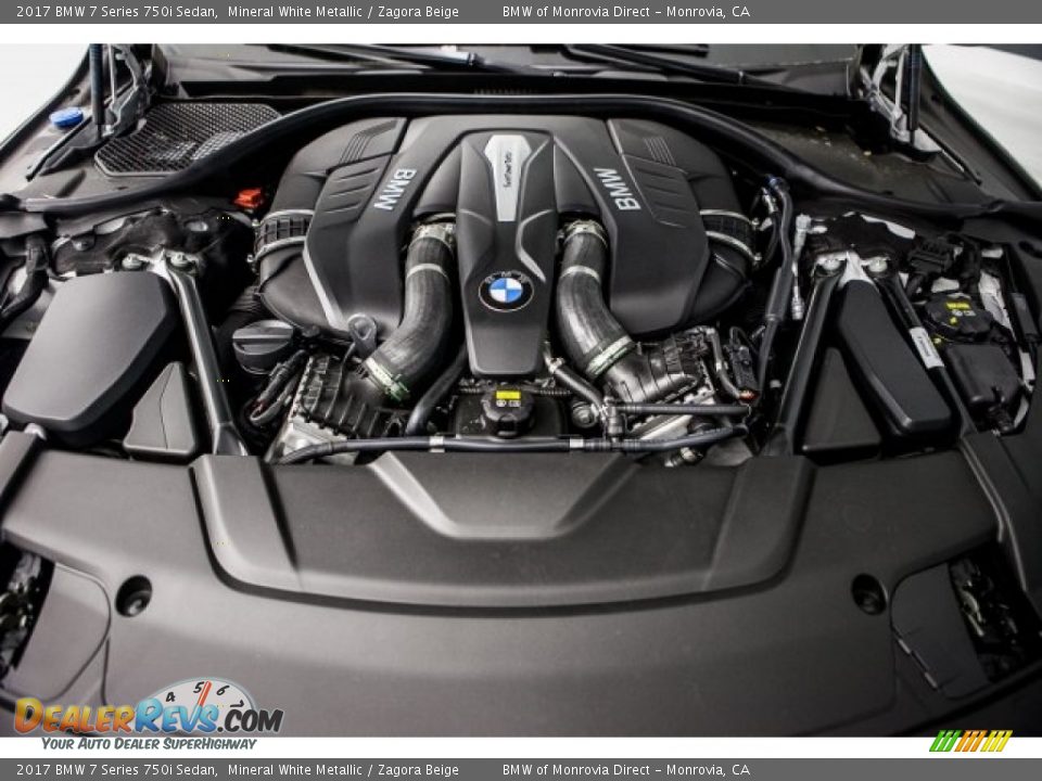 2017 BMW 7 Series 750i Sedan Mineral White Metallic / Zagora Beige Photo #8