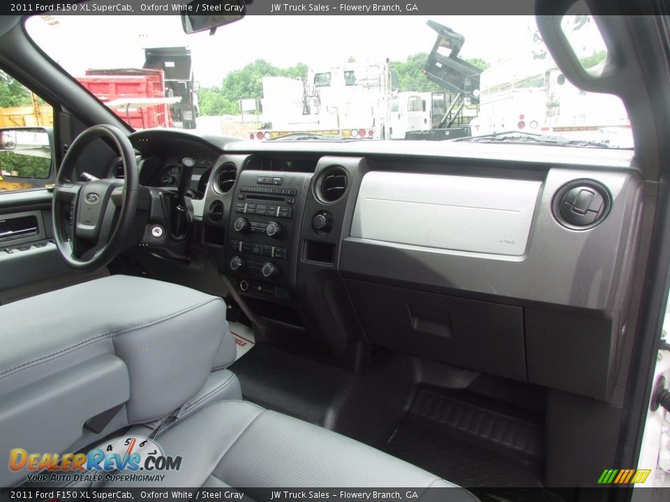2011 Ford F150 XL SuperCab Oxford White / Steel Gray Photo #23