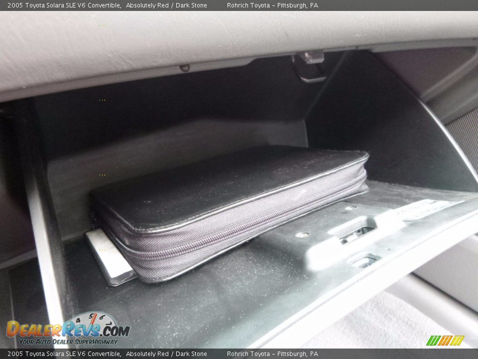 2005 Toyota Solara SLE V6 Convertible Absolutely Red / Dark Stone Photo #26