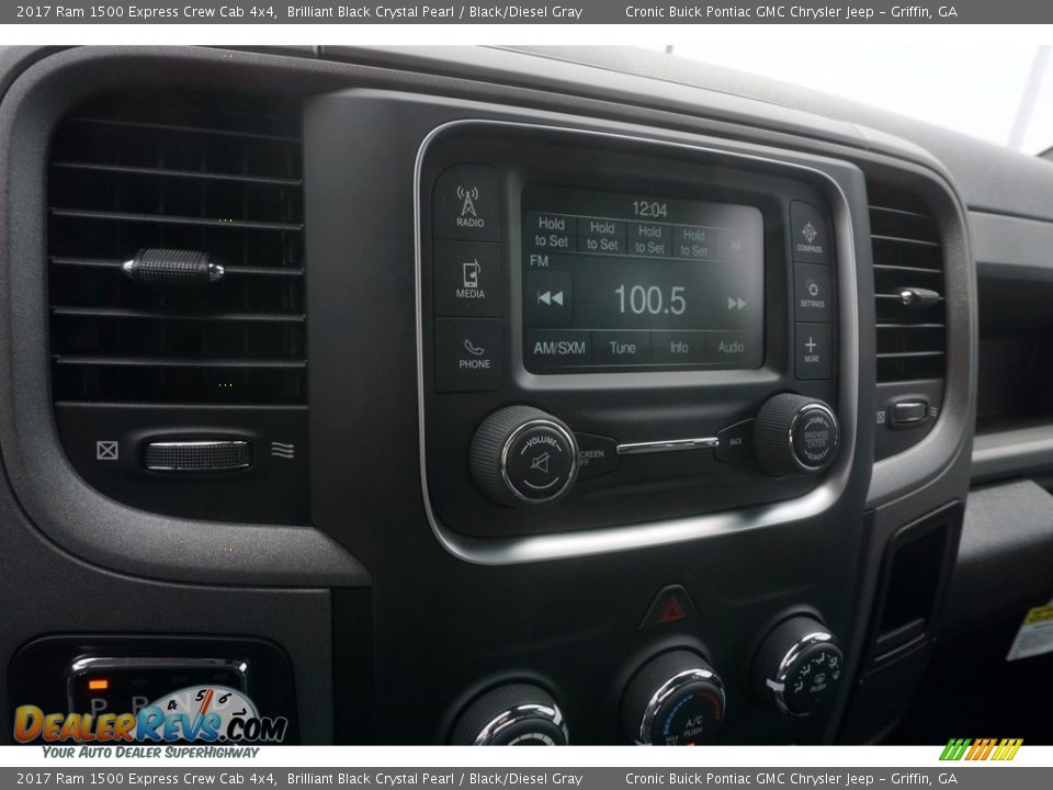 2017 Ram 1500 Express Crew Cab 4x4 Brilliant Black Crystal Pearl / Black/Diesel Gray Photo #15