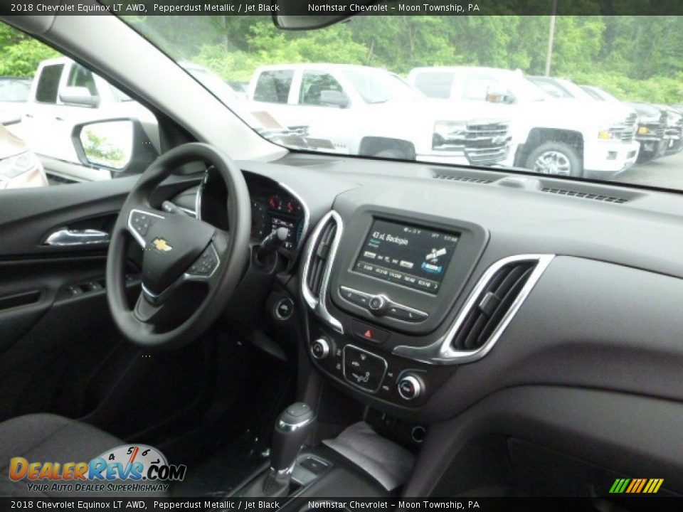 Dashboard of 2018 Chevrolet Equinox LT AWD Photo #12