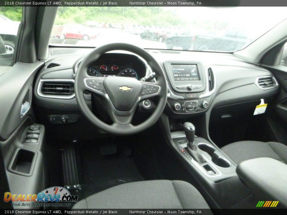 Dashboard of 2018 Chevrolet Equinox LT AWD Photo #14