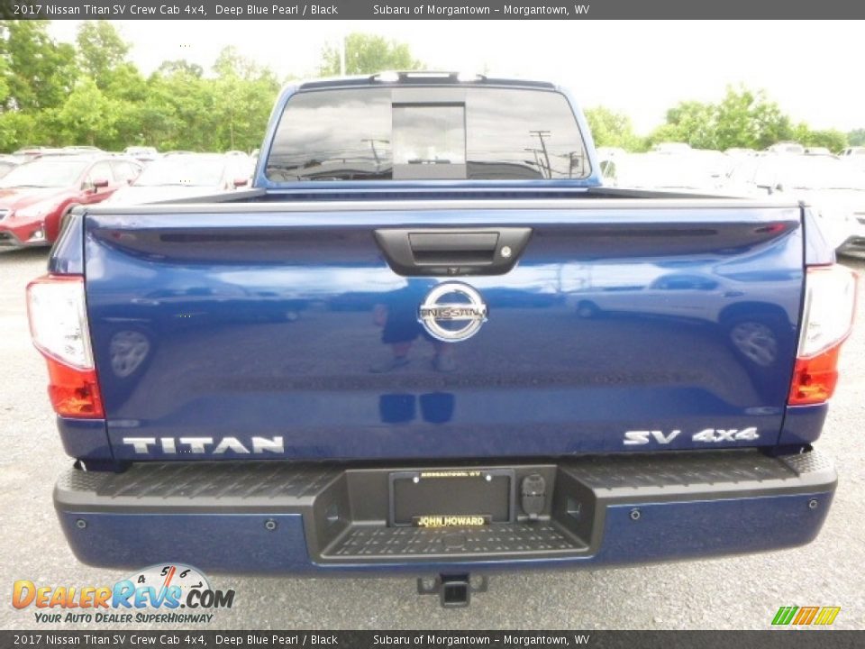 2017 Nissan Titan SV Crew Cab 4x4 Deep Blue Pearl / Black Photo #9