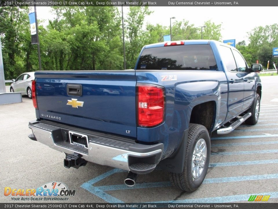2017 Chevrolet Silverado 2500HD LT Crew Cab 4x4 Deep Ocean Blue Metallic / Jet Black Photo #6