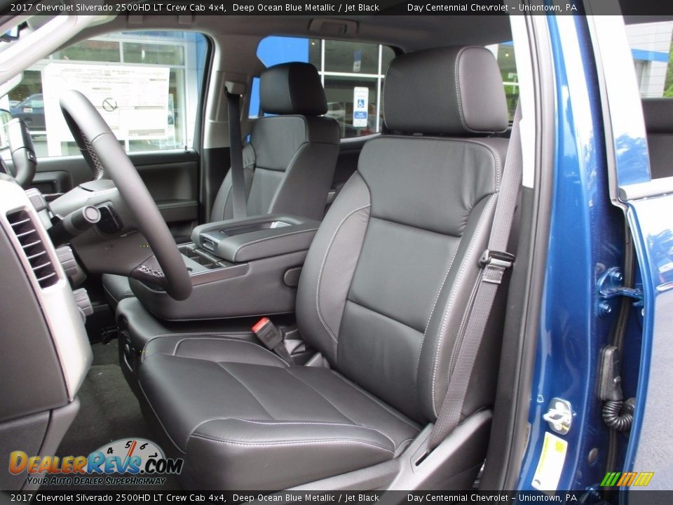 2017 Chevrolet Silverado 2500HD LT Crew Cab 4x4 Deep Ocean Blue Metallic / Jet Black Photo #12