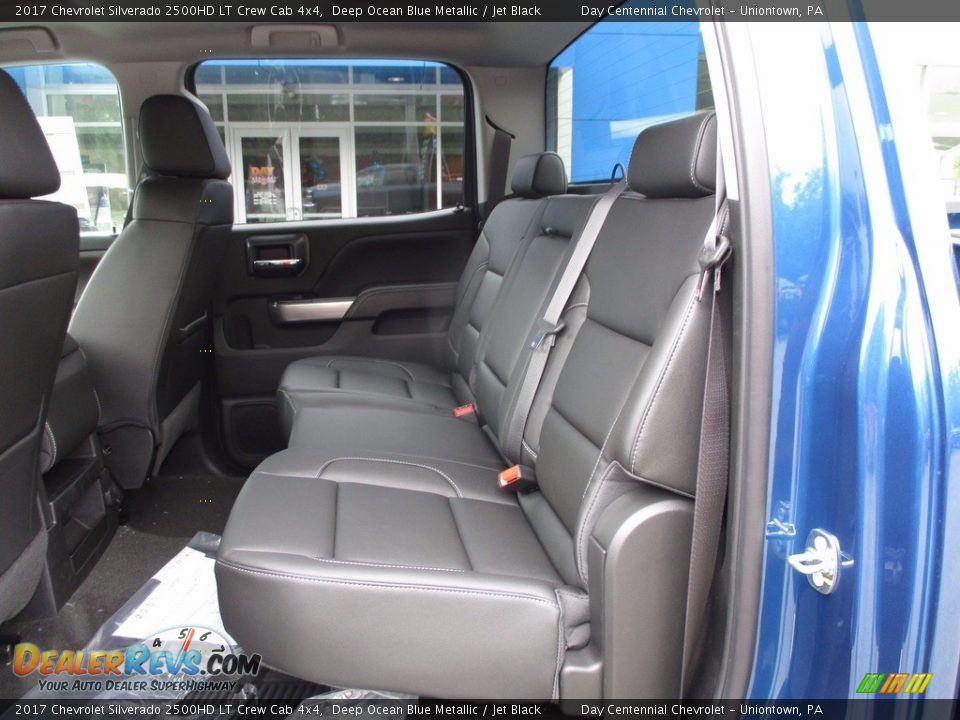 2017 Chevrolet Silverado 2500HD LT Crew Cab 4x4 Deep Ocean Blue Metallic / Jet Black Photo #13