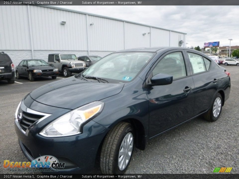 2017 Nissan Versa S Graphite Blue / Charcoal Photo #10
