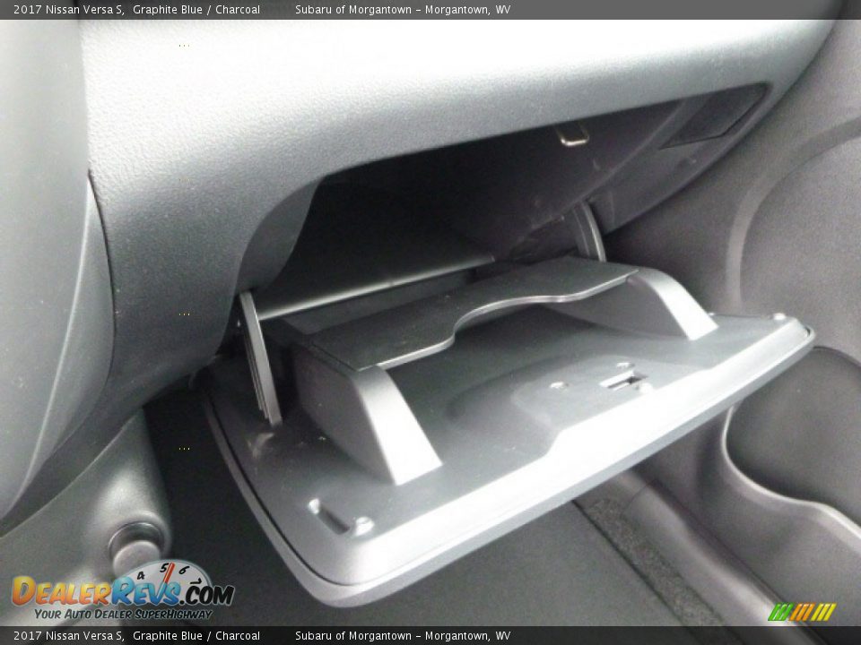 2017 Nissan Versa S Graphite Blue / Charcoal Photo #17