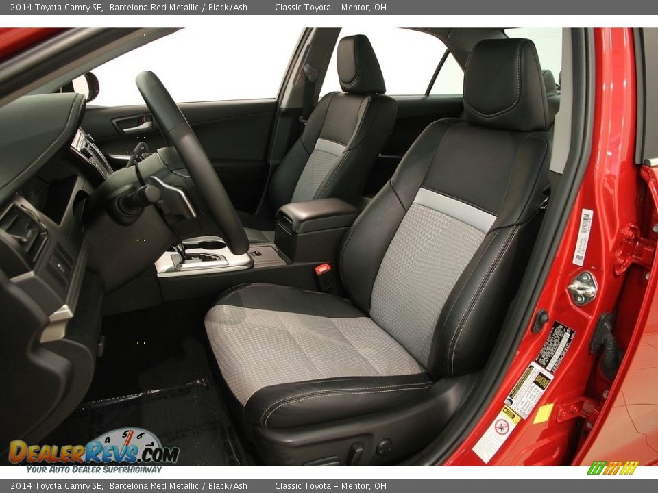 2014 Toyota Camry SE Barcelona Red Metallic / Black/Ash Photo #7