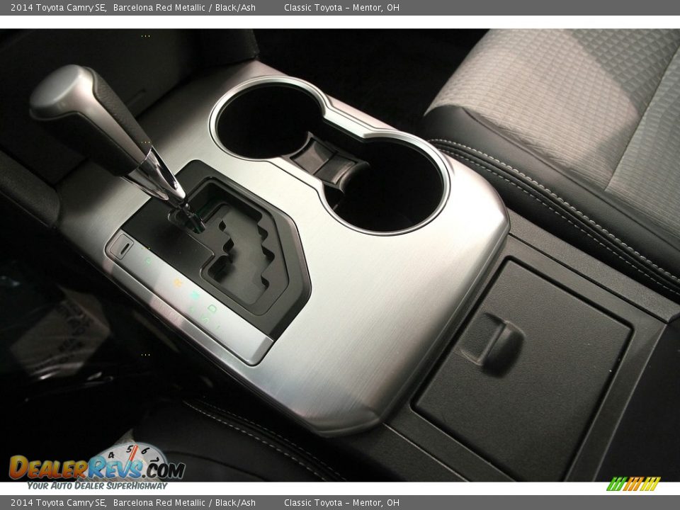 2014 Toyota Camry SE Barcelona Red Metallic / Black/Ash Photo #17