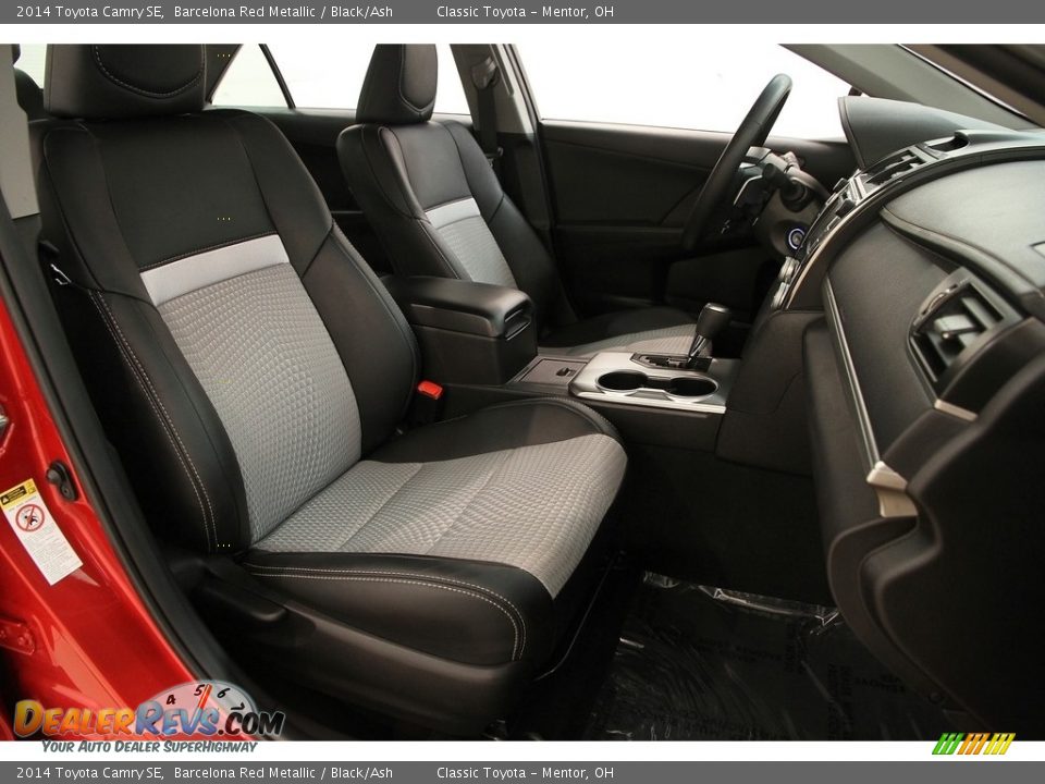 2014 Toyota Camry SE Barcelona Red Metallic / Black/Ash Photo #21