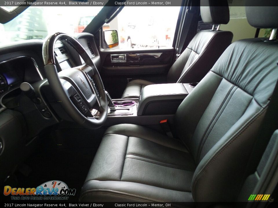 Front Seat of 2017 Lincoln Navigator Reserve 4x4 Photo #6