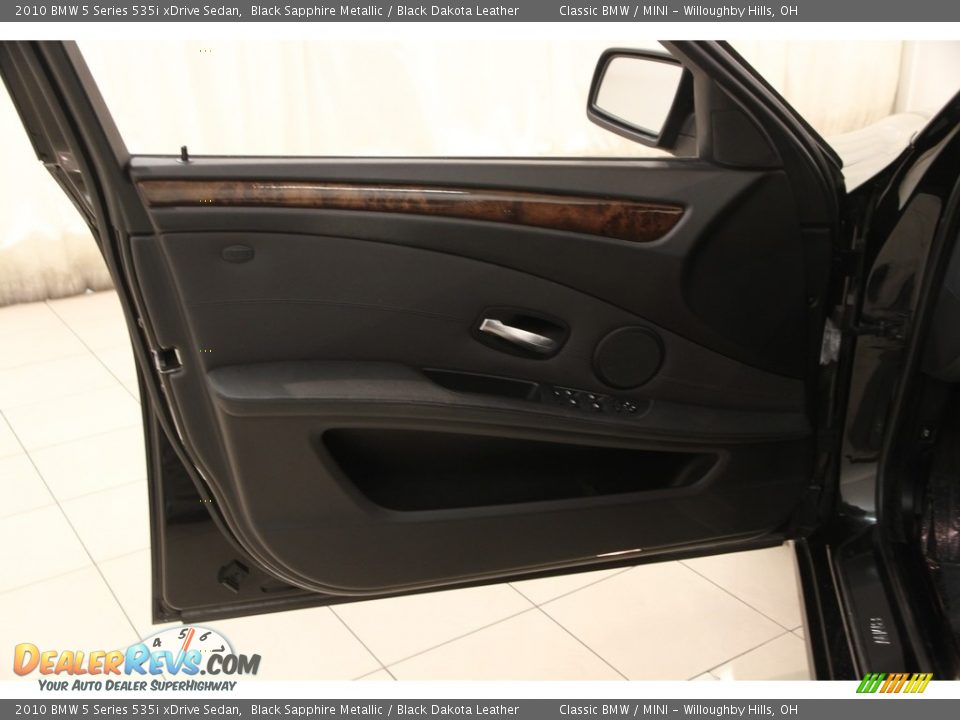 2010 BMW 5 Series 535i xDrive Sedan Black Sapphire Metallic / Black Dakota Leather Photo #4