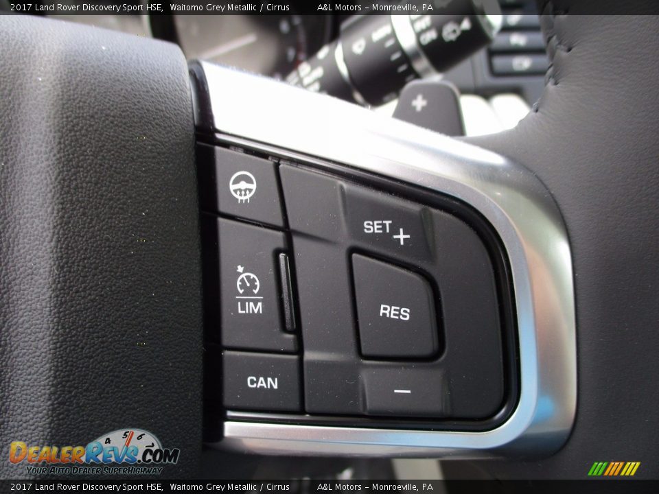 Controls of 2017 Land Rover Discovery Sport HSE Photo #17