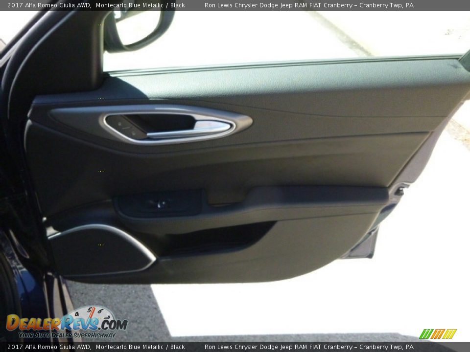 2017 Alfa Romeo Giulia AWD Montecarlo Blue Metallic / Black Photo #14
