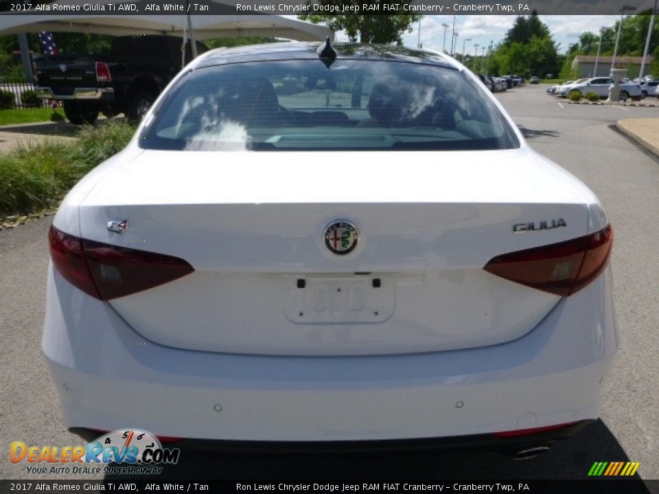 2017 Alfa Romeo Giulia Ti AWD Alfa White / Tan Photo #6