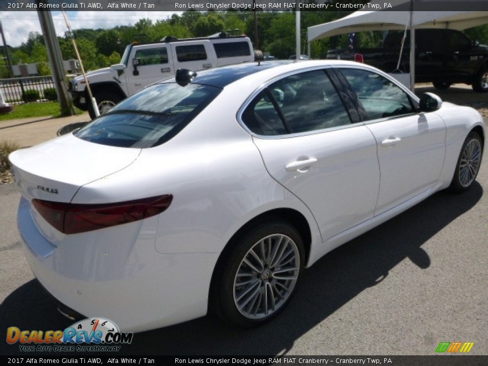 2017 Alfa Romeo Giulia Ti AWD Alfa White / Tan Photo #7