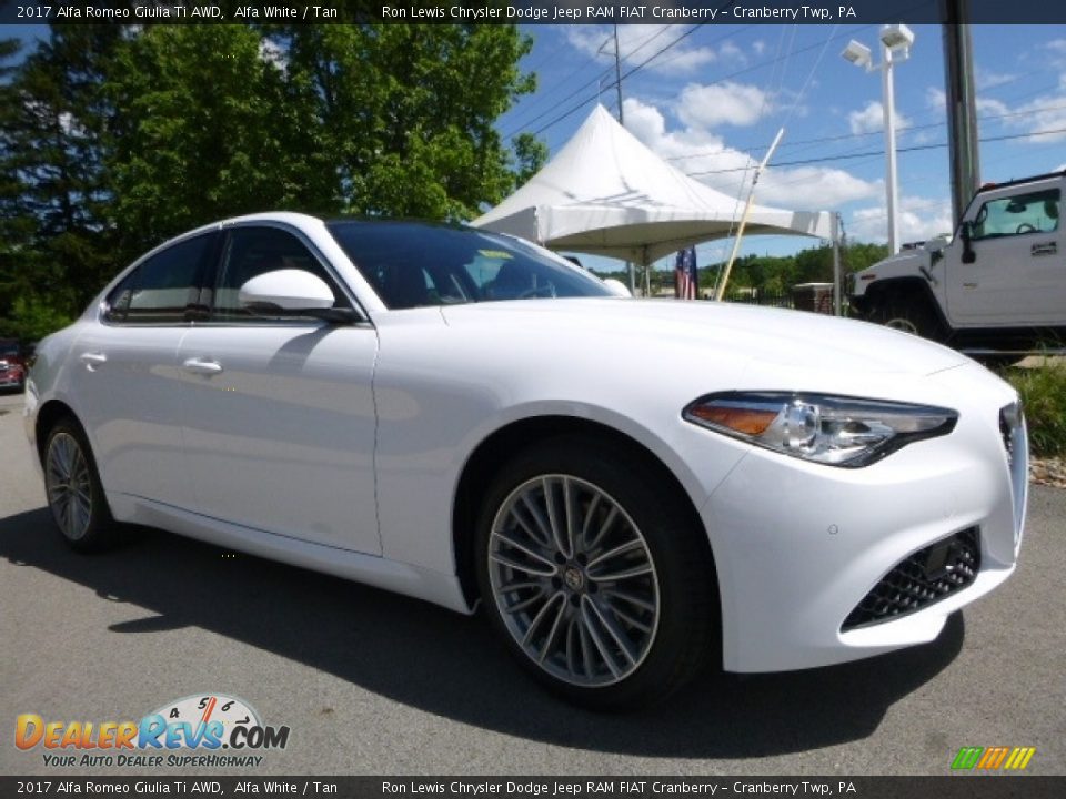 2017 Alfa Romeo Giulia Ti AWD Alfa White / Tan Photo #11