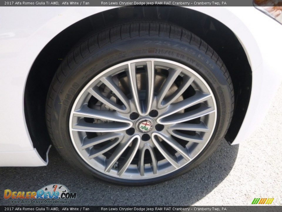 2017 Alfa Romeo Giulia Ti AWD Alfa White / Tan Photo #13