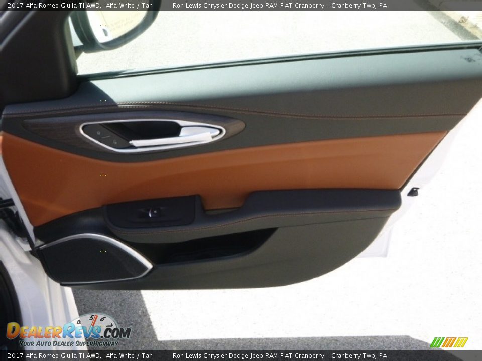 2017 Alfa Romeo Giulia Ti AWD Alfa White / Tan Photo #14