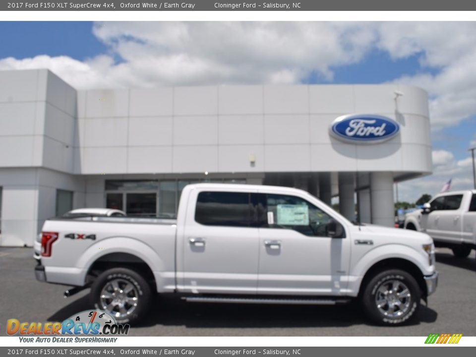 2017 Ford F150 XLT SuperCrew 4x4 Oxford White / Earth Gray Photo #2