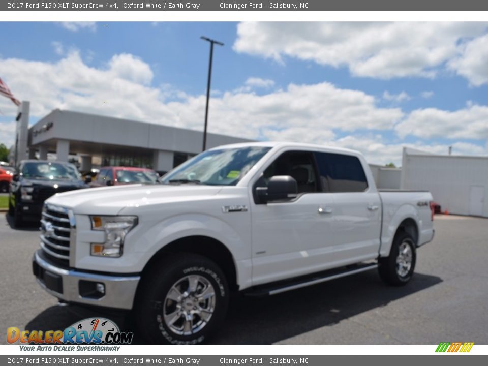 2017 Ford F150 XLT SuperCrew 4x4 Oxford White / Earth Gray Photo #3