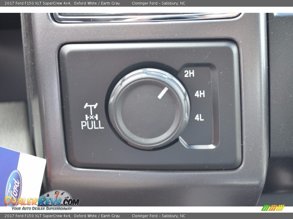 2017 Ford F150 XLT SuperCrew 4x4 Oxford White / Earth Gray Photo #17