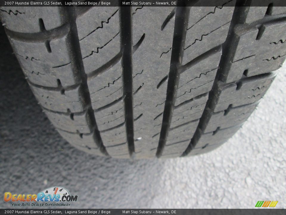 2007 Hyundai Elantra GLS Sedan Laguna Sand Beige / Beige Photo #22