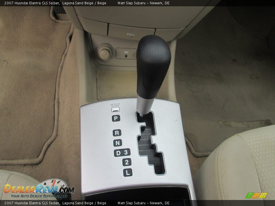 2007 Hyundai Elantra GLS Sedan Laguna Sand Beige / Beige Photo #25