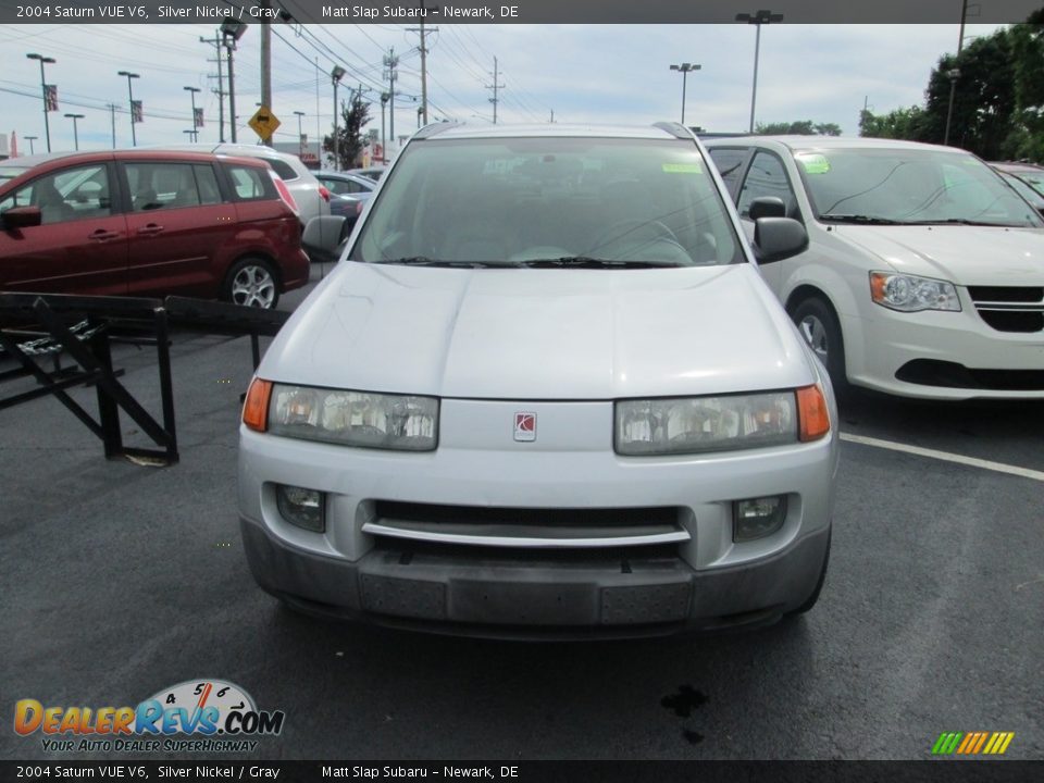 2004 Saturn VUE V6 Silver Nickel / Gray Photo #3
