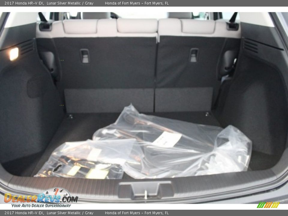 2017 Honda HR-V EX Lunar Silver Metallic / Gray Photo #25