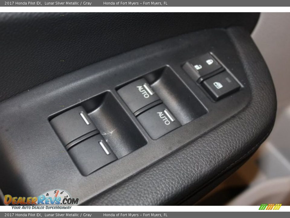 2017 Honda Pilot EX Lunar Silver Metallic / Gray Photo #9