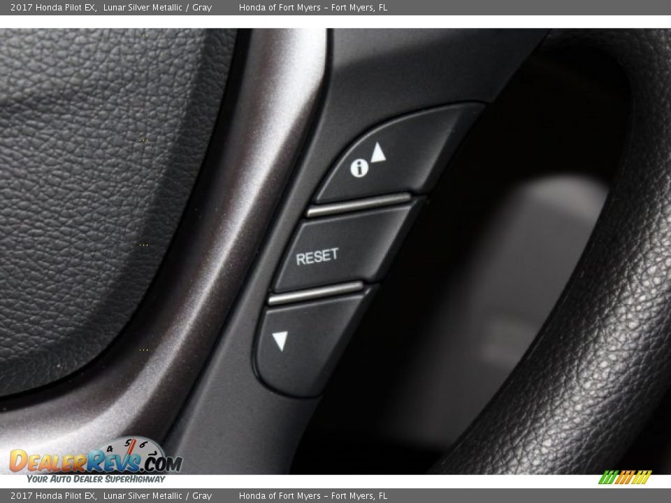 2017 Honda Pilot EX Lunar Silver Metallic / Gray Photo #16