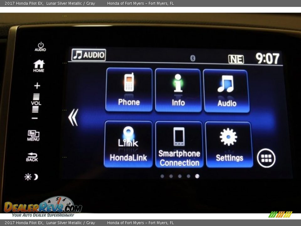 2017 Honda Pilot EX Lunar Silver Metallic / Gray Photo #17