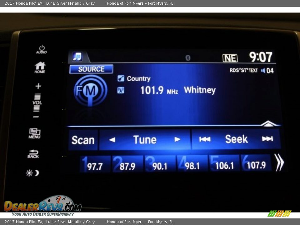 2017 Honda Pilot EX Lunar Silver Metallic / Gray Photo #18