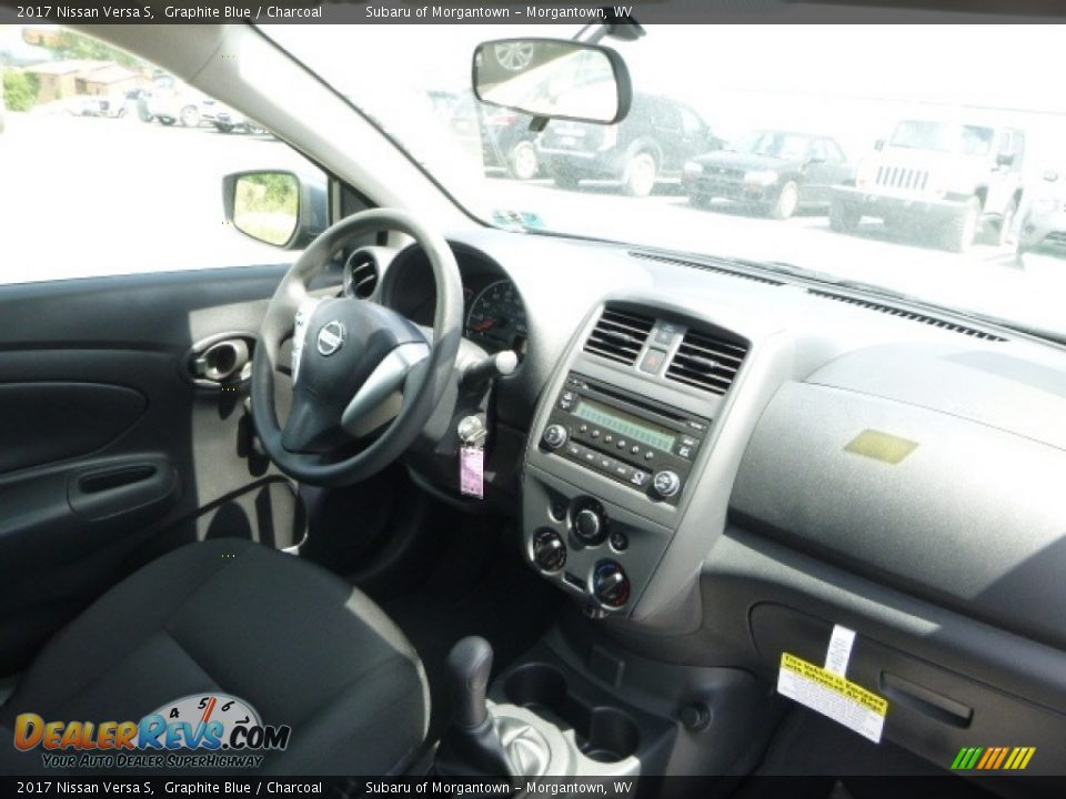 2017 Nissan Versa S Graphite Blue / Charcoal Photo #12