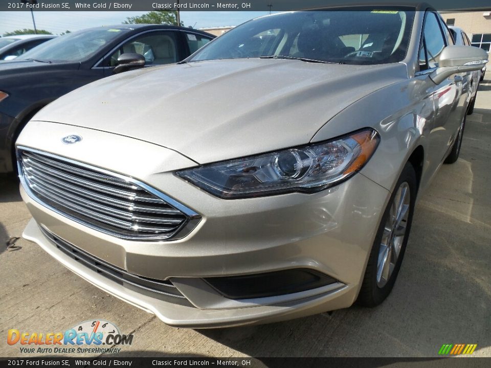 2017 Ford Fusion SE White Gold / Ebony Photo #1