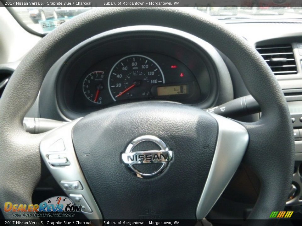 2017 Nissan Versa S Graphite Blue / Charcoal Photo #20