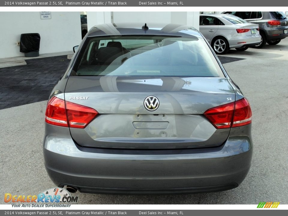 2014 Volkswagen Passat 2.5L SE Platinum Gray Metallic / Titan Black Photo #5