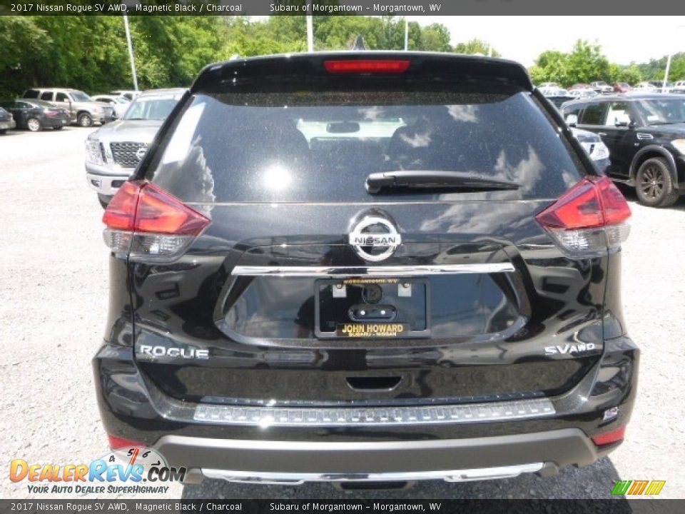 2017 Nissan Rogue SV AWD Magnetic Black / Charcoal Photo #9