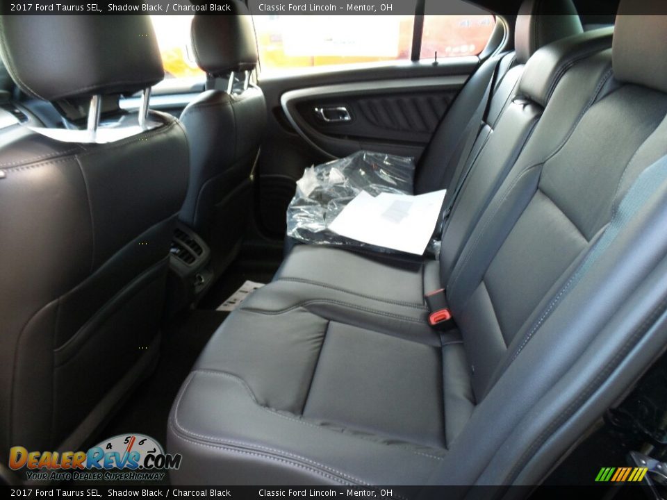 Rear Seat of 2017 Ford Taurus SEL Photo #6